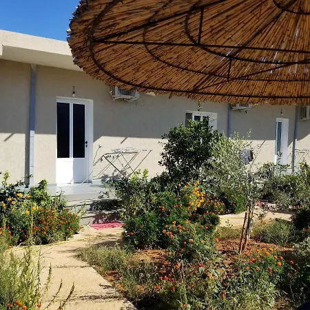Rey Garden 2 Guest house *