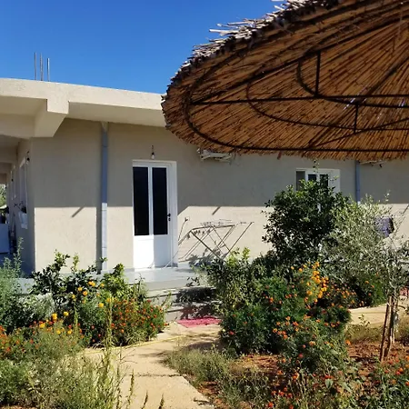 Πανσιόν Rey Garden 2 Vlorë