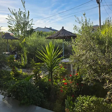 Affittacamere Rey Garden 2 Vlorë