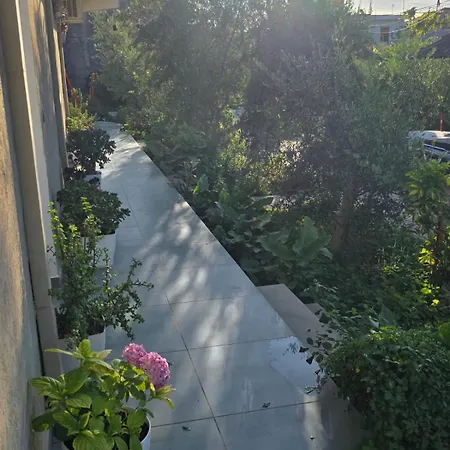 Affittacamere Rey Garden 2 Vlorë